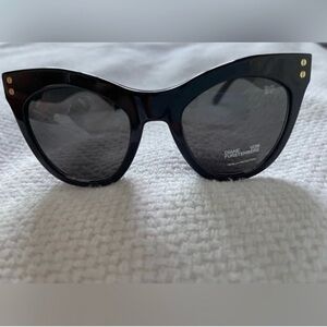 Diane von Furstenberg DVF 674S sunglasses MADILYN model